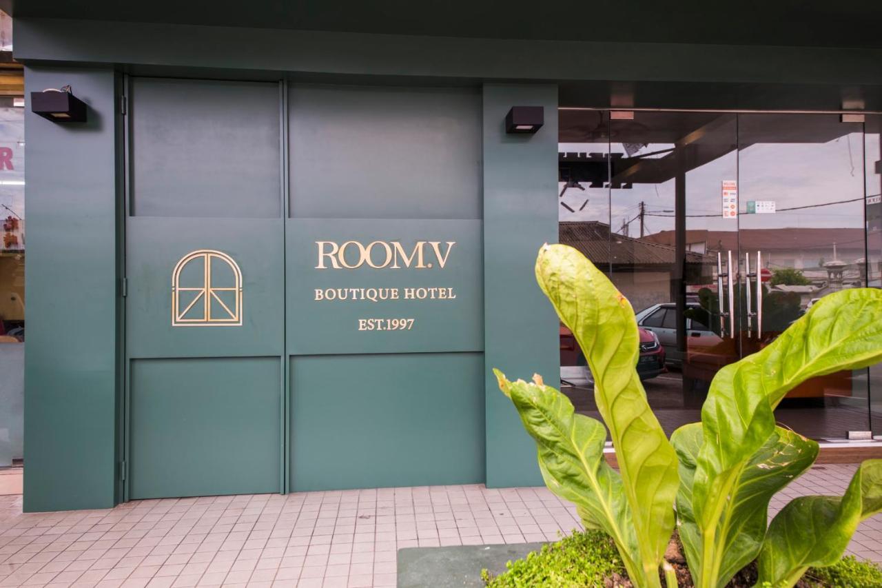 Room V Jalan Jenang By Secoms Бату Пахат Екстериор снимка